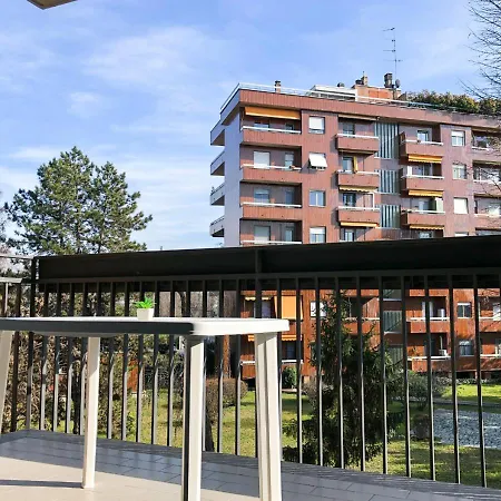 Confortevole Bilocale A Pochi Minuti Dal Centro Apartamento Milão